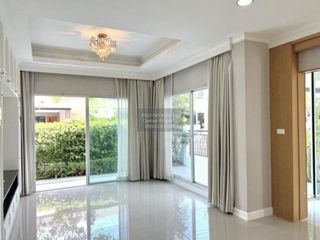Casa en venta de 4 habitaciones en Khan Na Yao, Bangkok