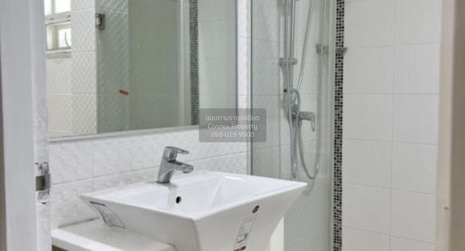 Casa en venta de 4 habitaciones en Khan Na Yao, Bangkok