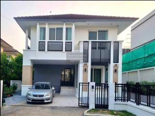 Haus zum Kauf mit 3 Zimmer in Bang Kruai, Nonthaburi
