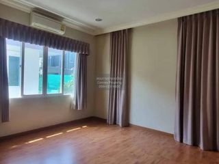 Haus zum Kauf mit 3 Zimmer in Bang Kruai, Nonthaburi