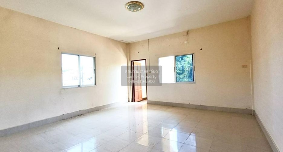 For sale 3 ベッドルーム townhouse in Mueang Satun, Satun