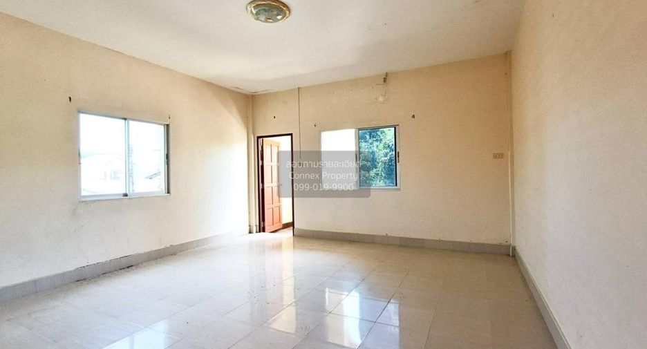 For sale 3 ベッドルーム townhouse in Mueang Satun, Satun