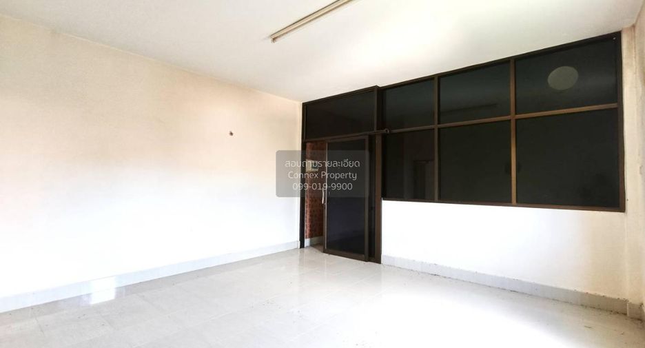 For sale 3 ベッドルーム townhouse in Mueang Satun, Satun