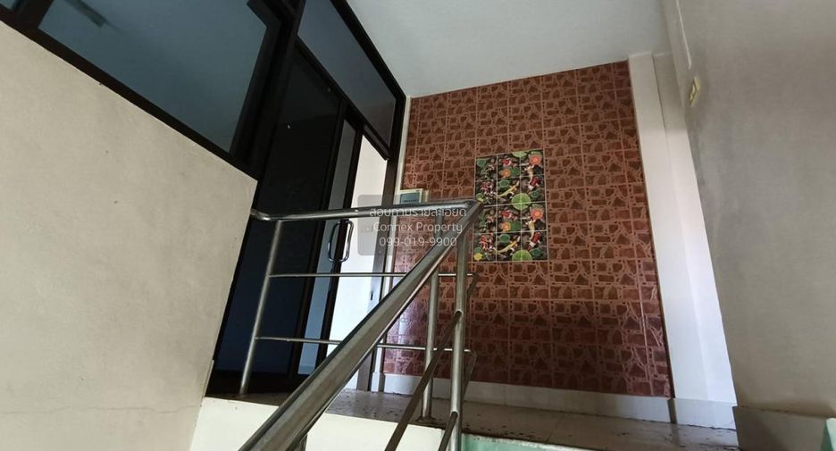 For sale 3 ベッドルーム townhouse in Mueang Satun, Satun