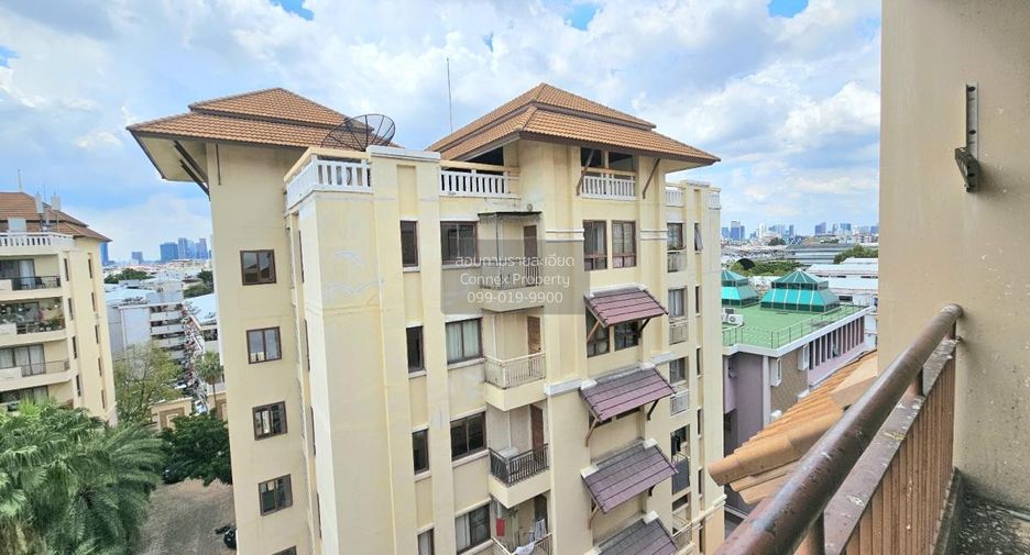 For sale 2 ベッドルーム condo in Din Daeng, Bangkok