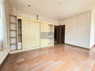 À vendre 2 chambres condo à Din Daeng, Bangkok