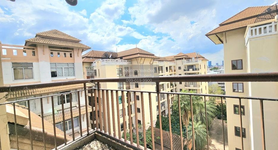 For sale 2 ベッドルーム condo in Din Daeng, Bangkok