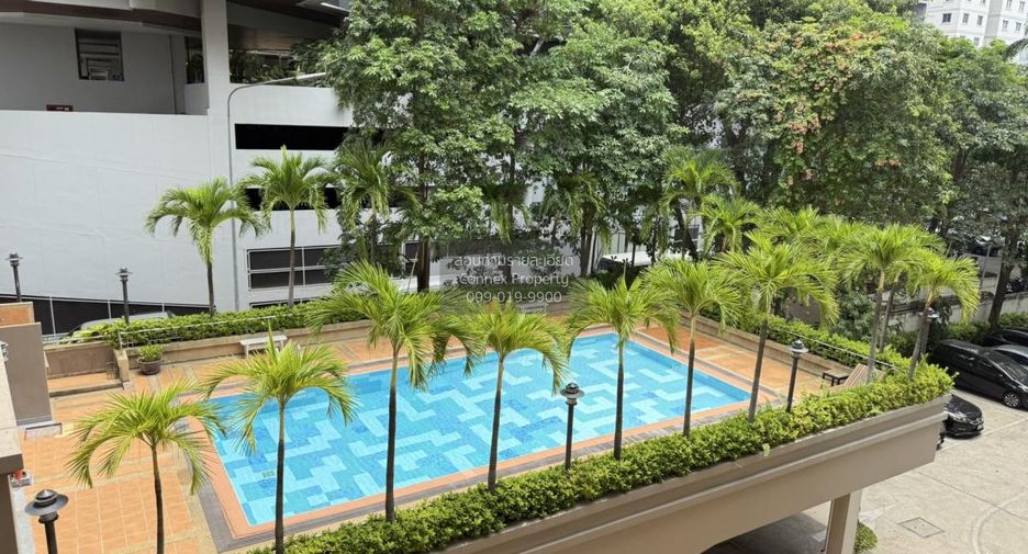 À vendre 2 chambres condo à Yan Nawa, Bangkok