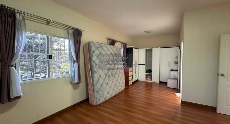 Haus zum Kauf mit 4 Zimmer in Bang Kruai, Nonthaburi