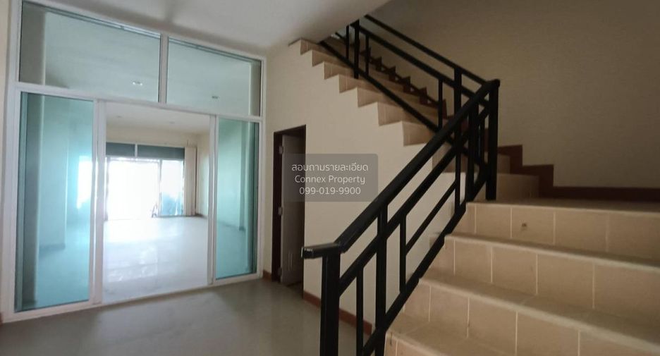 À vendre 3 chambres local commercial à Pran Buri, Prachuap Khiri Khan