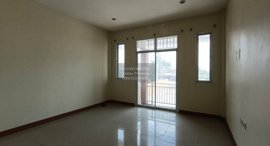 À vendre 3 chambres local commercial à Pran Buri, Prachuap Khiri Khan