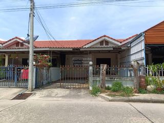 À vendre 2 chambres maison de ville à Pran Buri, Prachuap Khiri Khan