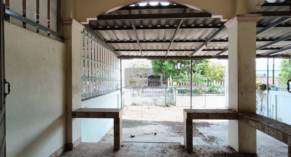 À vendre 2 chambres maison de ville à Pran Buri, Prachuap Khiri Khan