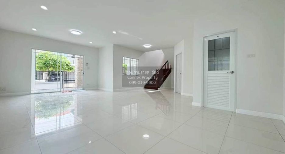 Haus zum Kauf mit 4 Zimmer in Thung Khru, Bangkok
