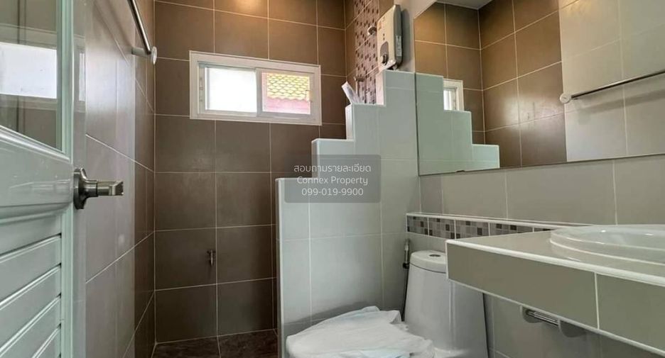 Haus zum Kauf mit 4 Zimmer in Thung Khru, Bangkok