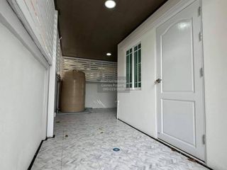 Haus zum Kauf mit 4 Zimmer in Thung Khru, Bangkok