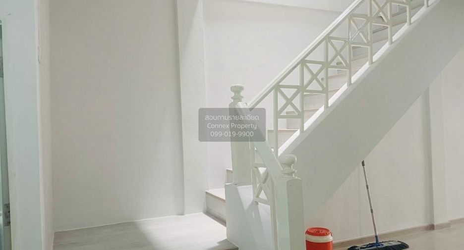 For sale 2 bedrooms townhouse in Min Buri, Bangkok