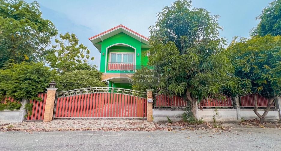 出售 3 卧室 独立屋 在 Sai Noi, Nonthaburi