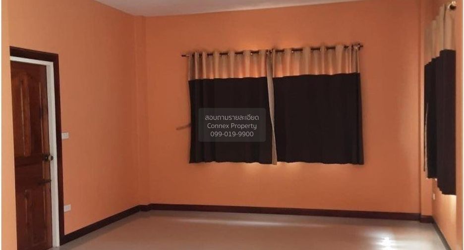 出售 3 卧室 独立屋 在 Sai Noi, Nonthaburi