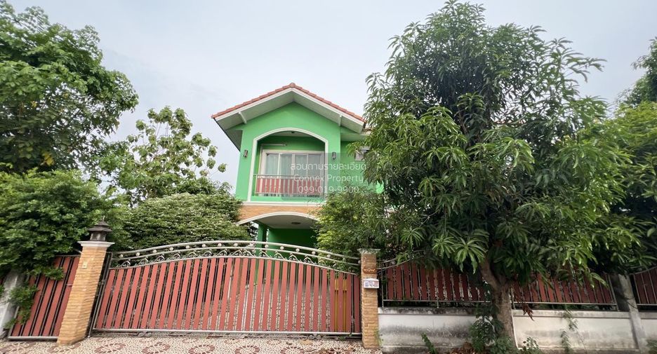 出售 3 卧室 独立屋 在 Sai Noi, Nonthaburi