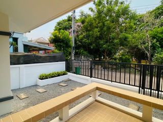 Haus zum Kauf mit 4 Zimmer in Bang Bua Thong, Nonthaburi