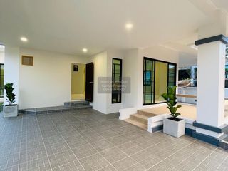 Haus zum Kauf mit 4 Zimmer in Bang Bua Thong, Nonthaburi
