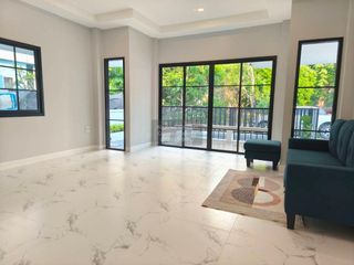 Haus zum Kauf mit 4 Zimmer in Bang Bua Thong, Nonthaburi