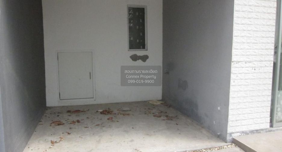 For sale 3 bedrooms townhouse in Mueang Chon Buri, Chonburi