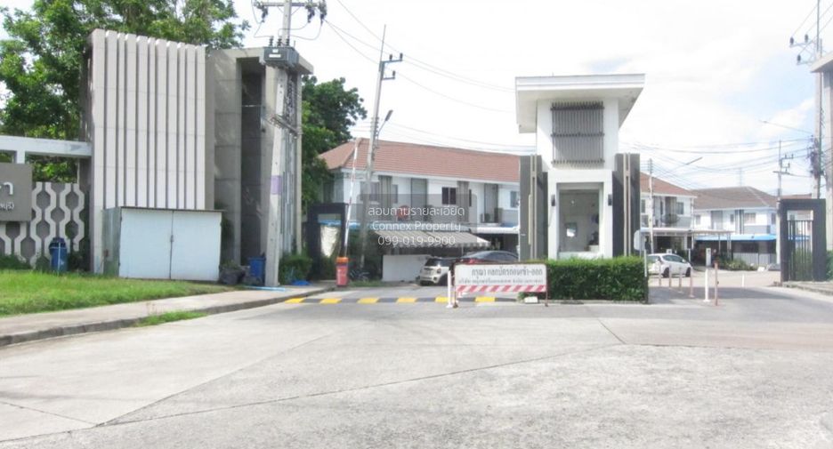 For sale 3 bedrooms townhouse in Mueang Chon Buri, Chonburi