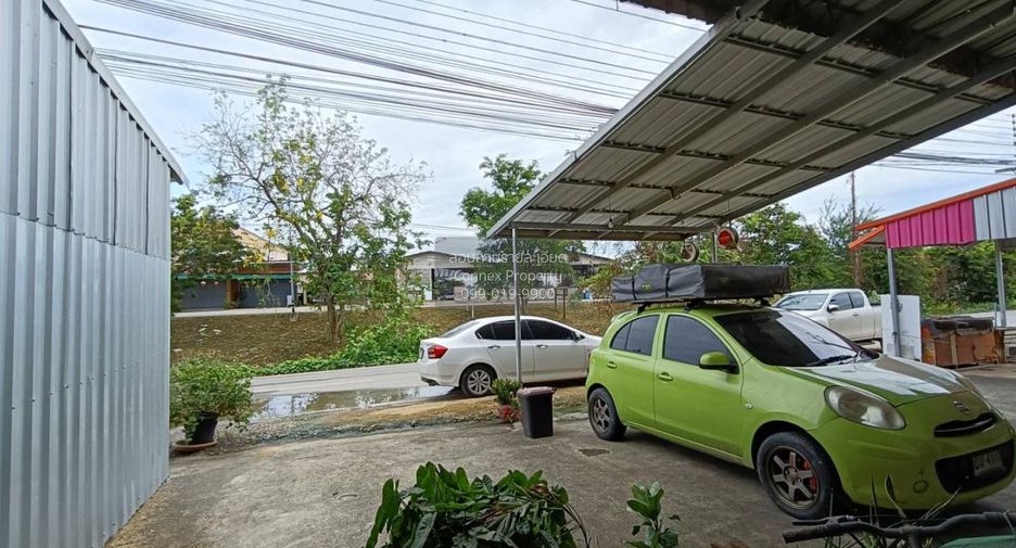 出售 2 卧室 商业空间 在 Tha Yang, Phetchaburi