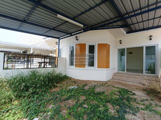 À vendre 3 chambres maison de ville à Pran Buri, Prachuap Khiri Khan