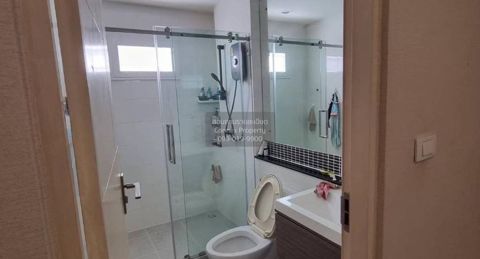 Casa en venta de 4 habitaciones en Bang Khun Thian, Bangkok