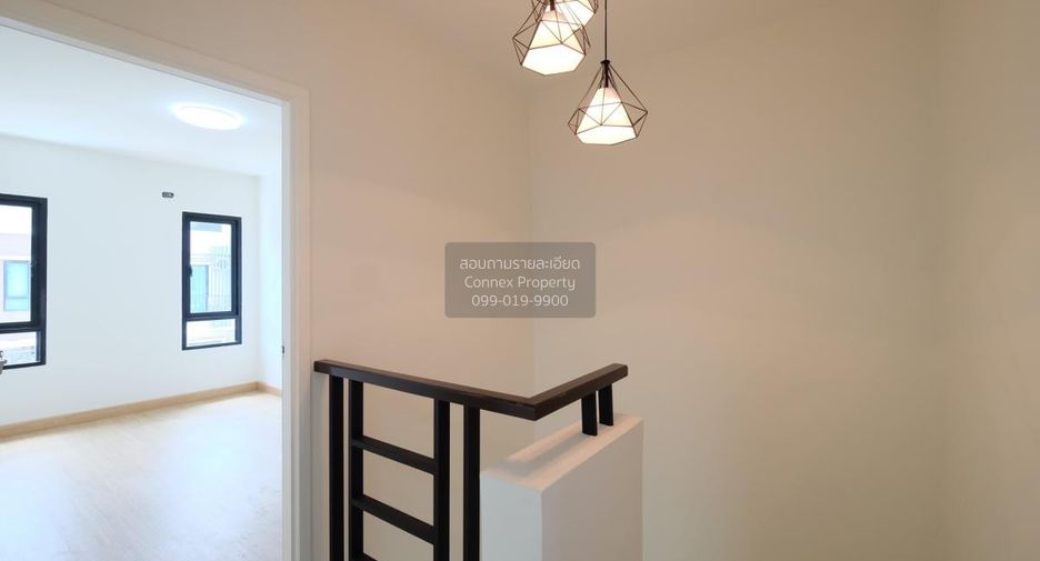 For sale 5 bedrooms townhouse in Min Buri, Bangkok