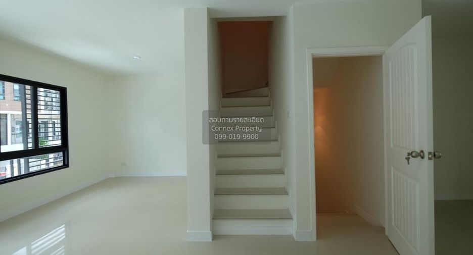 For sale 5 bedrooms townhouse in Min Buri, Bangkok
