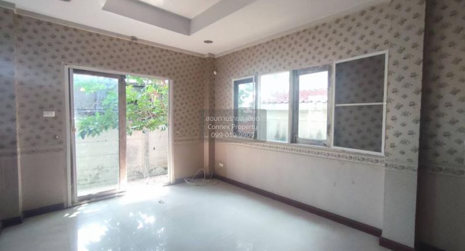 Haus zum Kauf mit 3 Zimmer in Thung Khru, Bangkok