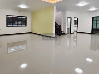 Haus zum Kauf mit 3 Zimmer in Bang Bua Thong, Nonthaburi