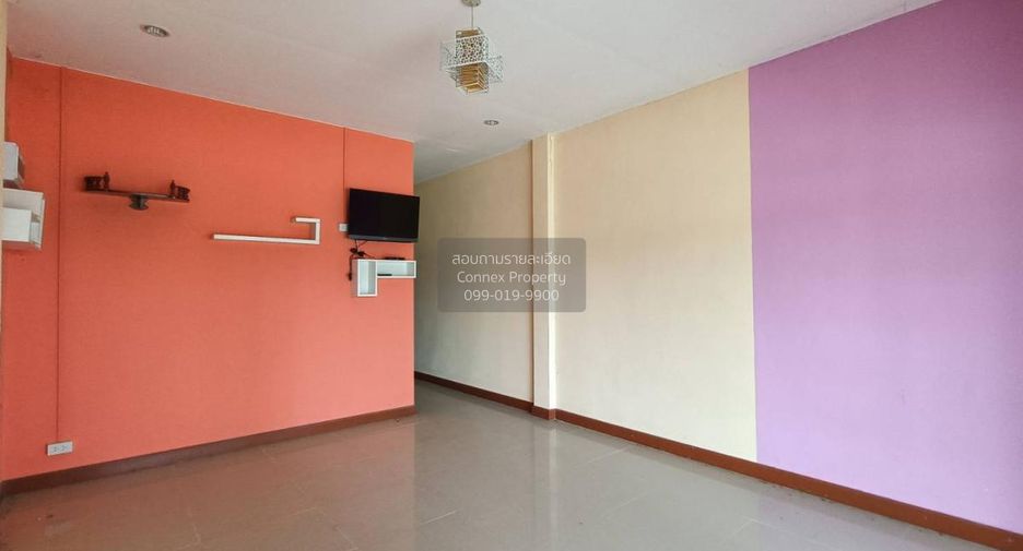 À vendre 1 chambre maison de ville à Pran Buri, Prachuap Khiri Khan