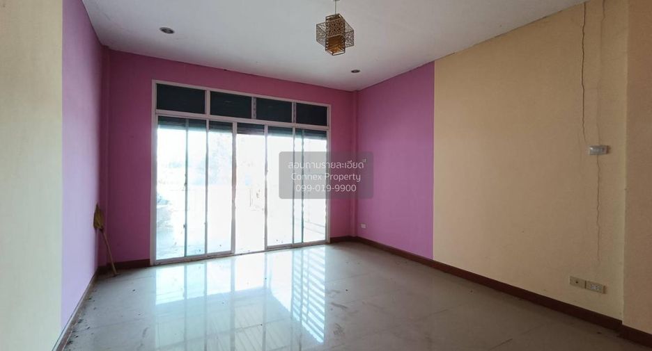 À vendre 1 chambre maison de ville à Pran Buri, Prachuap Khiri Khan