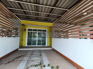 À vendre 1 chambre local commercial à Pran Buri, Prachuap Khiri Khan