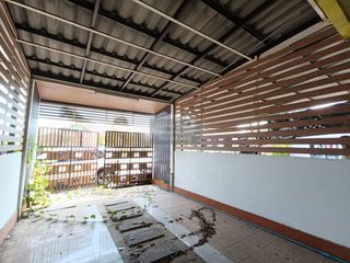 À vendre 1 chambre local commercial à Pran Buri, Prachuap Khiri Khan