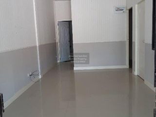 À vendre 3 chambres maison de ville à Hua Hin, Prachuap Khiri Khan