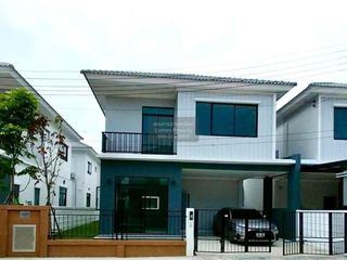出售 3 卧室 独立屋 在 Sai Noi, Nonthaburi