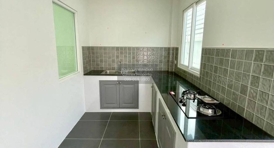 For sale 4 ベッドルーム house in Mueang Samut Sakhon, Samut Sakhon