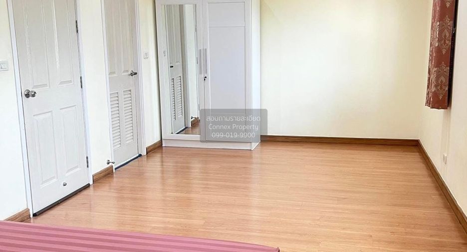 Haus zum Kauf mit 3 Zimmer in Bang Kruai, Nonthaburi