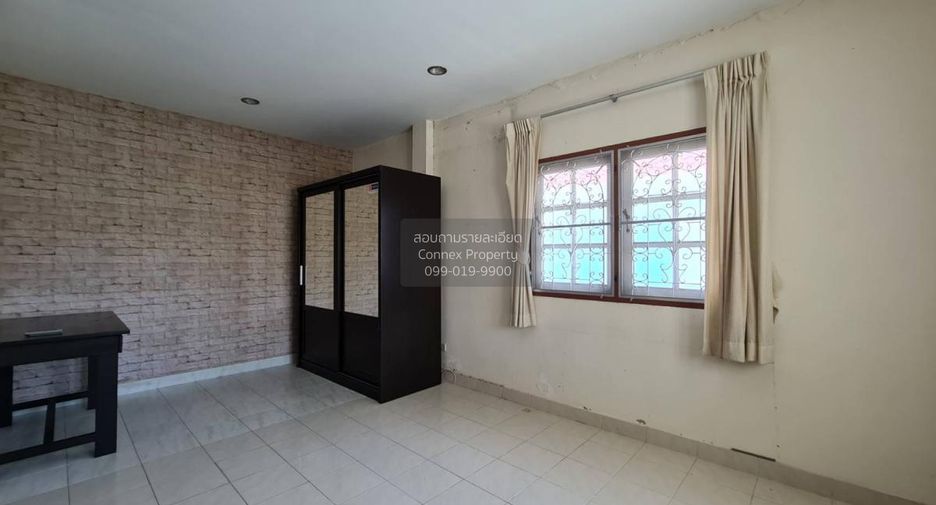 Haus zum Kauf mit 4 Zimmer in Bang Bua Thong, Nonthaburi