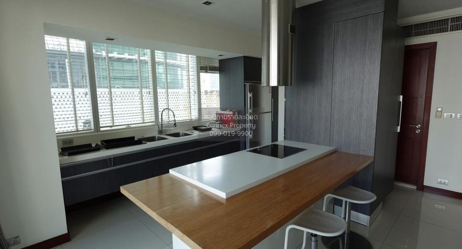 À vendre 3 chambres condo à Khlong Toei, Bangkok