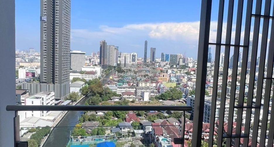 Condo en venta de 2 habitaciones en Watthana, Bangkok