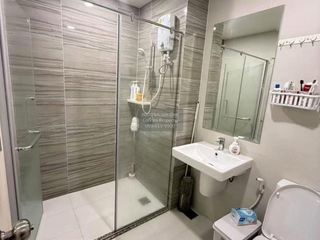 For sale 2 bedrooms condo in Mueang Samut Prakan, Samut Prakan