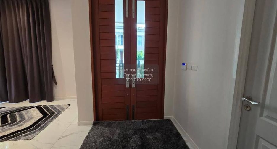 Haus zum Kauf mit 5 Zimmer in Taling Chan, Bangkok