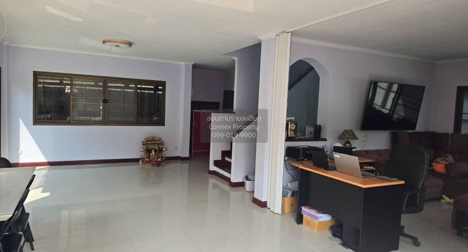 For sale 3 ベッドルーム house in Mueang Samut Sakhon, Samut Sakhon